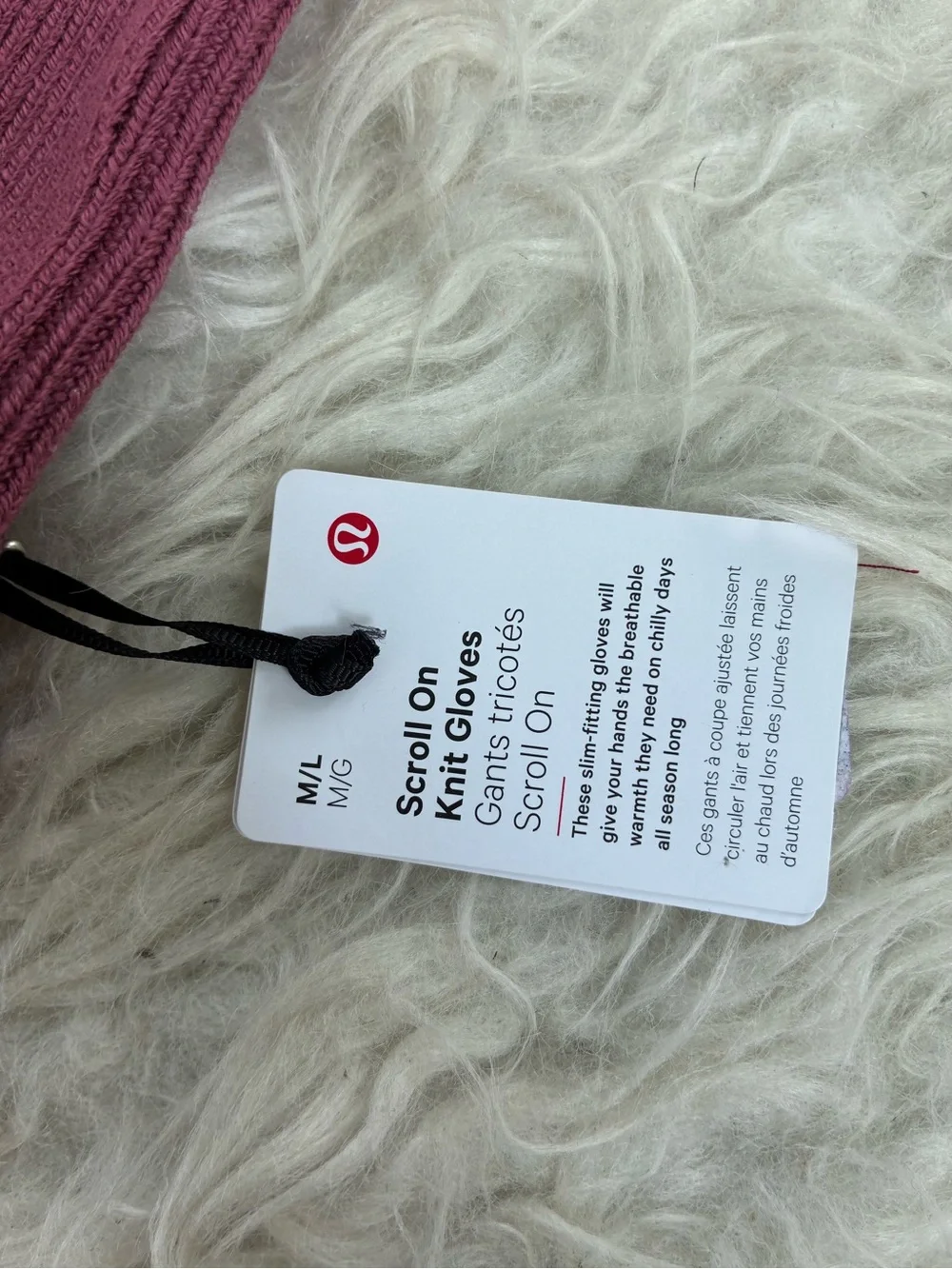 🌺NWT LULULEMON scroll on Knit Winter Gloves 🌺 size M/L MERINO WOOL